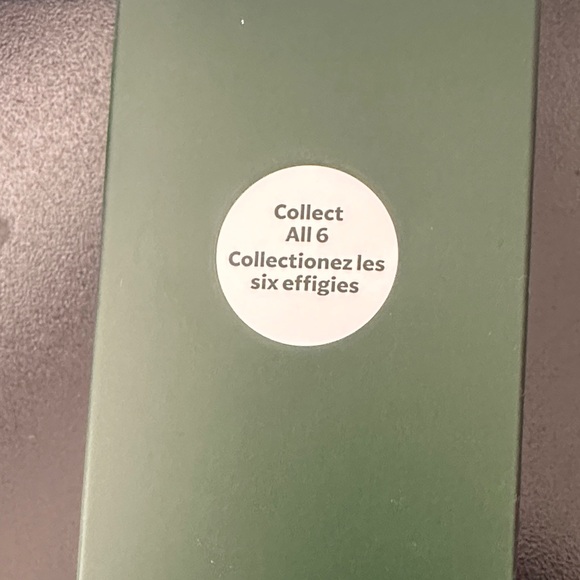 Starbucks Surprise Reusable Festive Bear Hot Cup Lid Stoppers 2025 - Picture 3 of 3